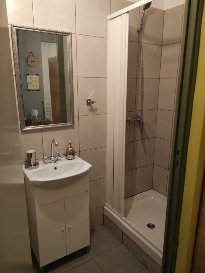Acropolis Ermou Rooms At Plaka Athens Luaran gambar