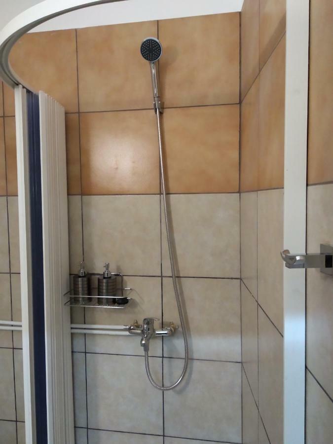 Acropolis Ermou Rooms At Plaka Athens Luaran gambar