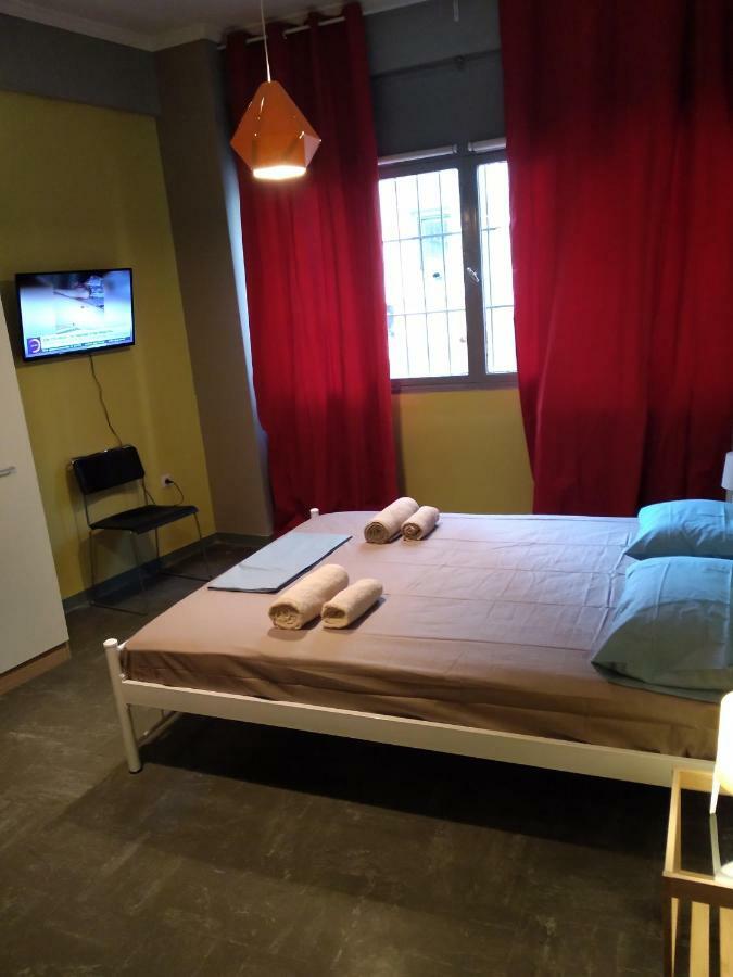 Acropolis Ermou Rooms At Plaka Athens Luaran gambar